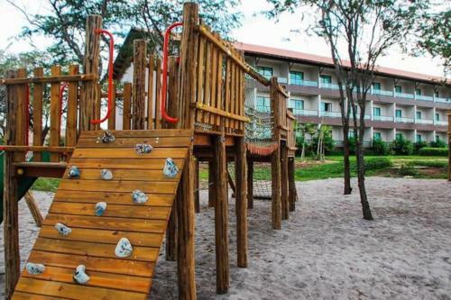 Flat Terreo No Canarius Resort Gravat� - 2 Suites E Varanda