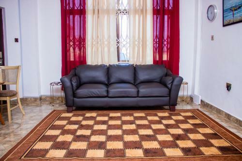 Tantra Grand Apartments