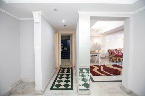 Four Season Hotel-luxury Apartments