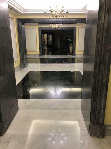 Four Season Hotel-luxury Apartments