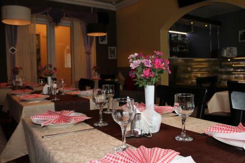 Metallurg Hotel