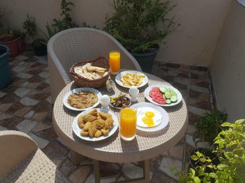 Bed & Breakfast 2 Jana Pyramids View Inn