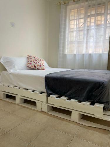 Bed & Breakfast Junica Apartments Ruaka