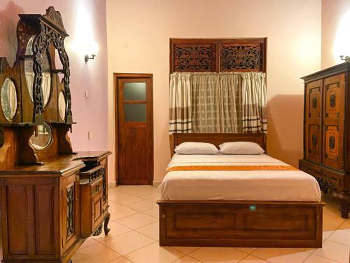Hostal Heritage Villa