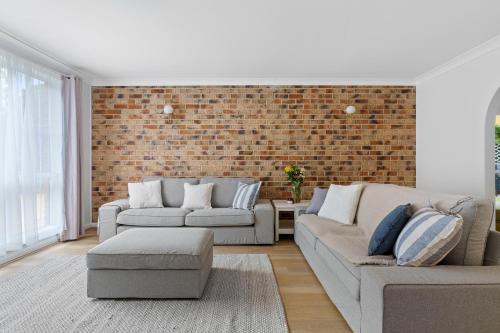 Spacious Family Home / Forster