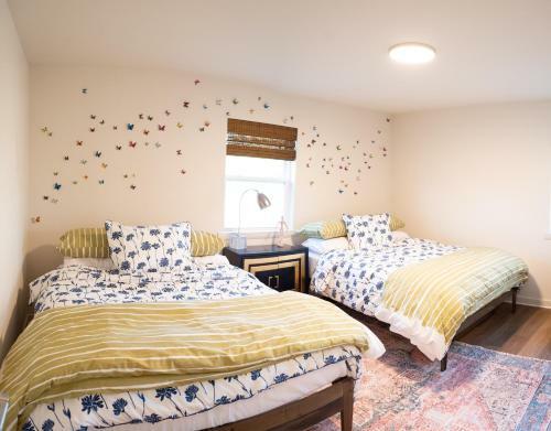 The Downtown Digs