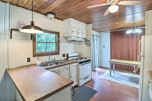 Tranquil Edgemont Home Near Greers Ferry Lake