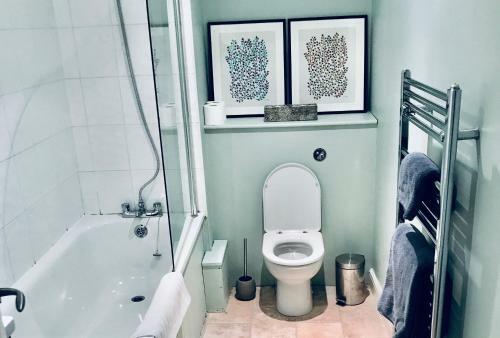 Lovely 1-bed Apartment In Bath