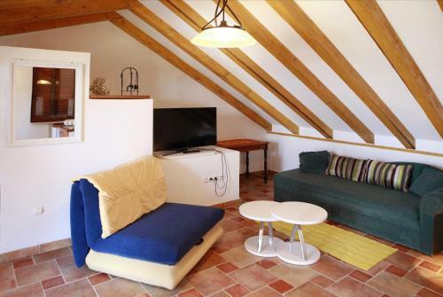 Apartments Okruk