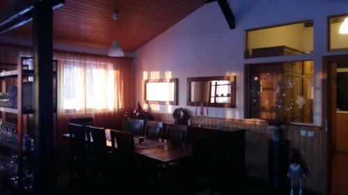 Hostal Banarka - Penzion, Camping, Caravan Park, Enduro
