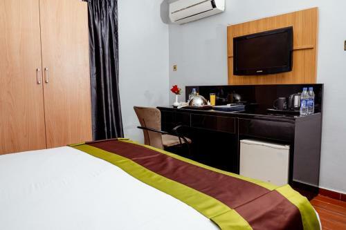 Novatel Hotel