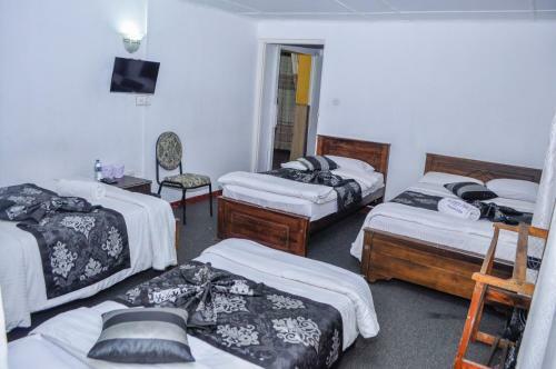Hostal New Happy Inn