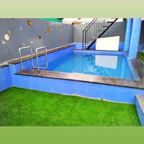 Monash Baga Beach Hotel