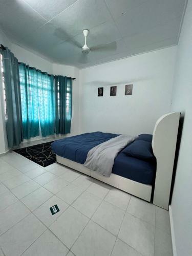 Aisyz Homestay