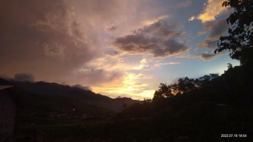 Bed & Breakfast River Mountain View Homestay