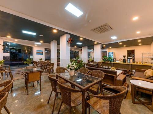 An B�nh T�n Hotel
