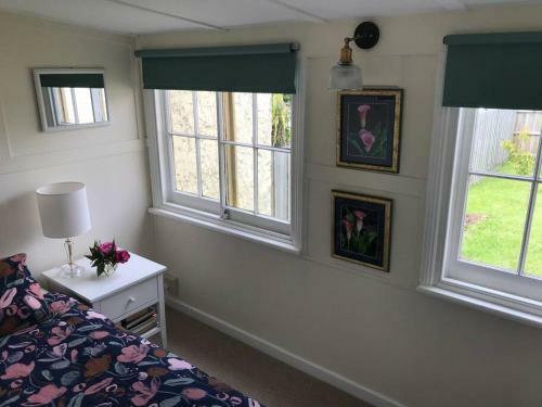 Melville Heritage Cottage, Hobart Cbd
