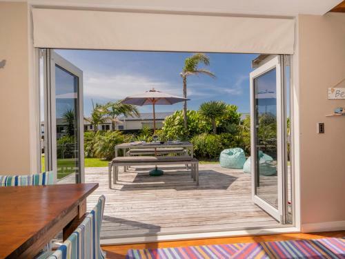 Matarangi Majesty - Matarangi Holiday Home