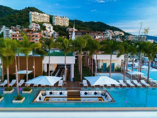 Pier 57 410 Amazing Amp New 2br Romantic Zone