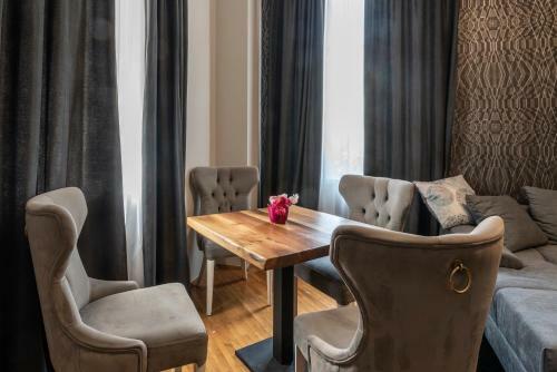 Luxury Vitosha Apartment