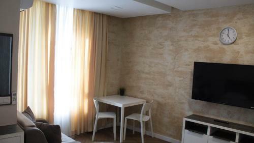 Colonel Apartment Luxury