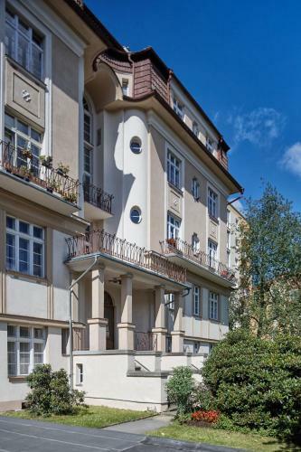 Villa Deluxe Apartments