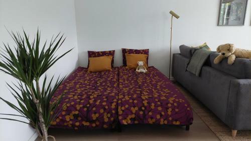 Aliisa's Apartment II