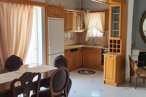 Apartamento Central Penthouse Kalamata