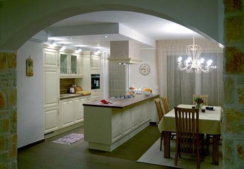Holiday House Berna 2- With Pool