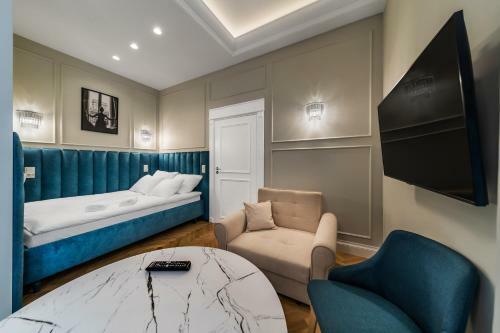 H Aparthotel