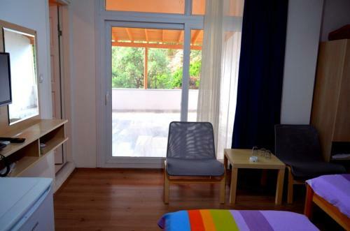 Hotel Marmada Otel