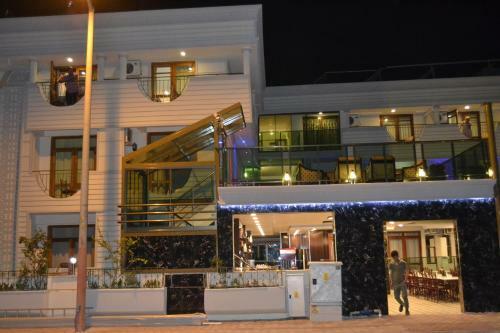Britannia Hotel Village