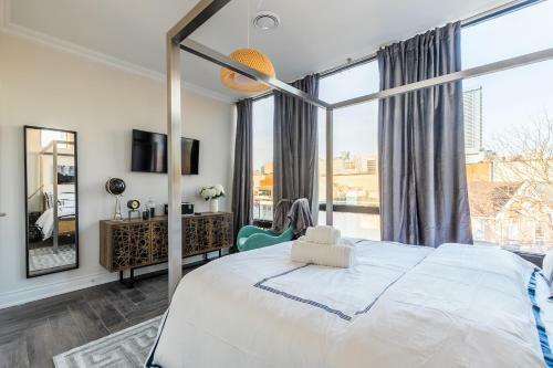 Prime Location - Stunning 2br - Newly Renovated