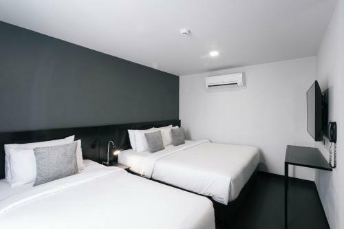 Crew Hotel