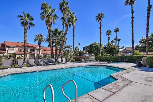 Modern Palm Springs Getaway Near Golf Courses