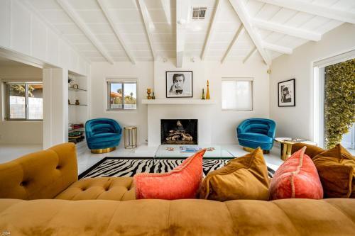 Dreamland Hideaway