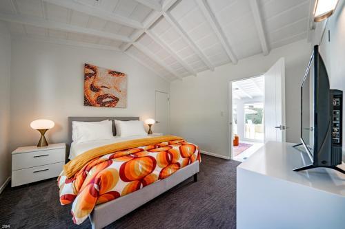 Dreamland Hideaway