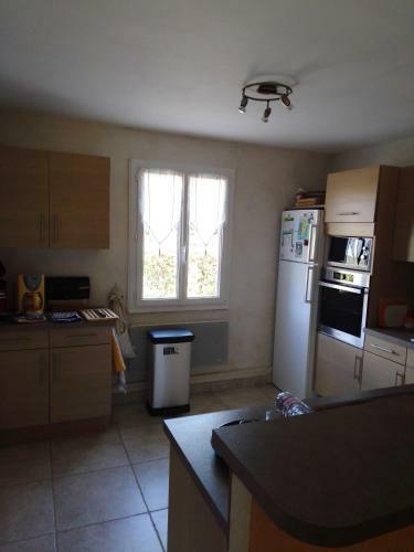 Location de Vacances Proche Uz�s Tr�s Tranquille Piscine Privative