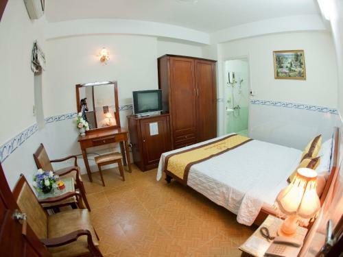 Hung Anh Hotel