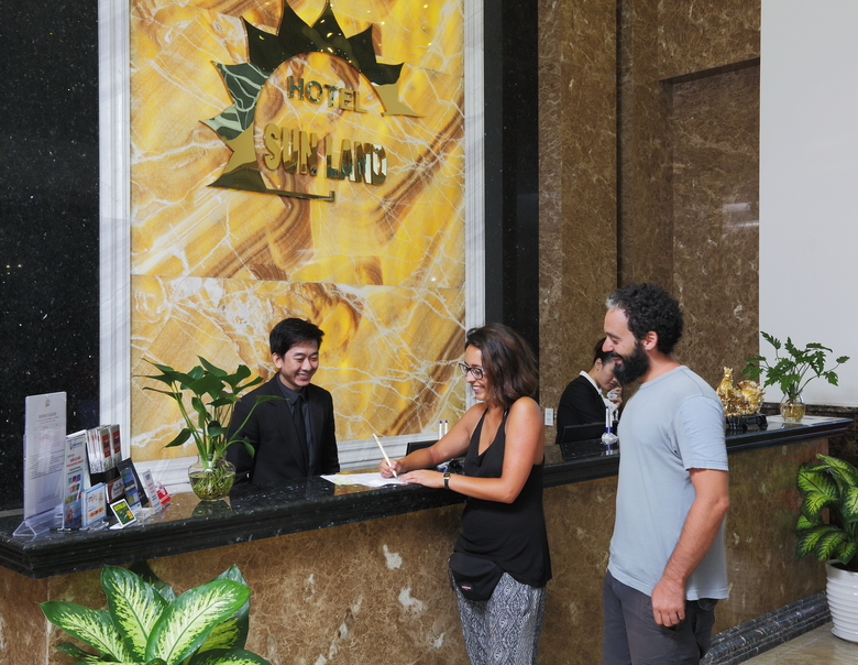 Sunland Hotel