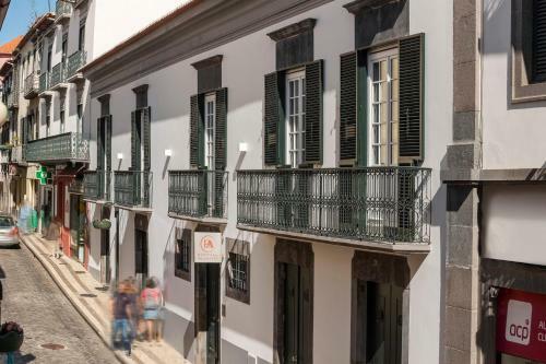 Faa Belas Artes By An Island Apart