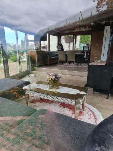 Alsaleh Villa