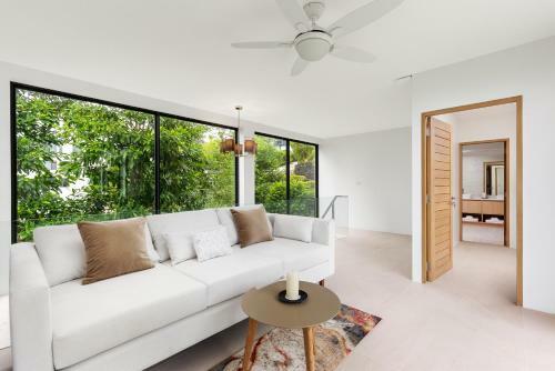 Areeya Villa Layan Phuket
