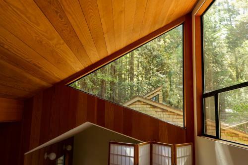 Tarp House