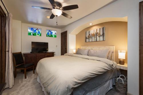 Tamarron Gambel Oak 794