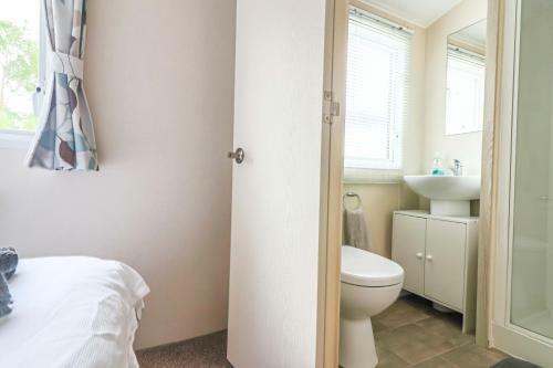 Beautiful Two Bed Holiday Home