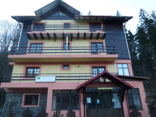 Hostal Gura Padurii