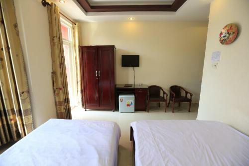 Tuan Viet Hotel