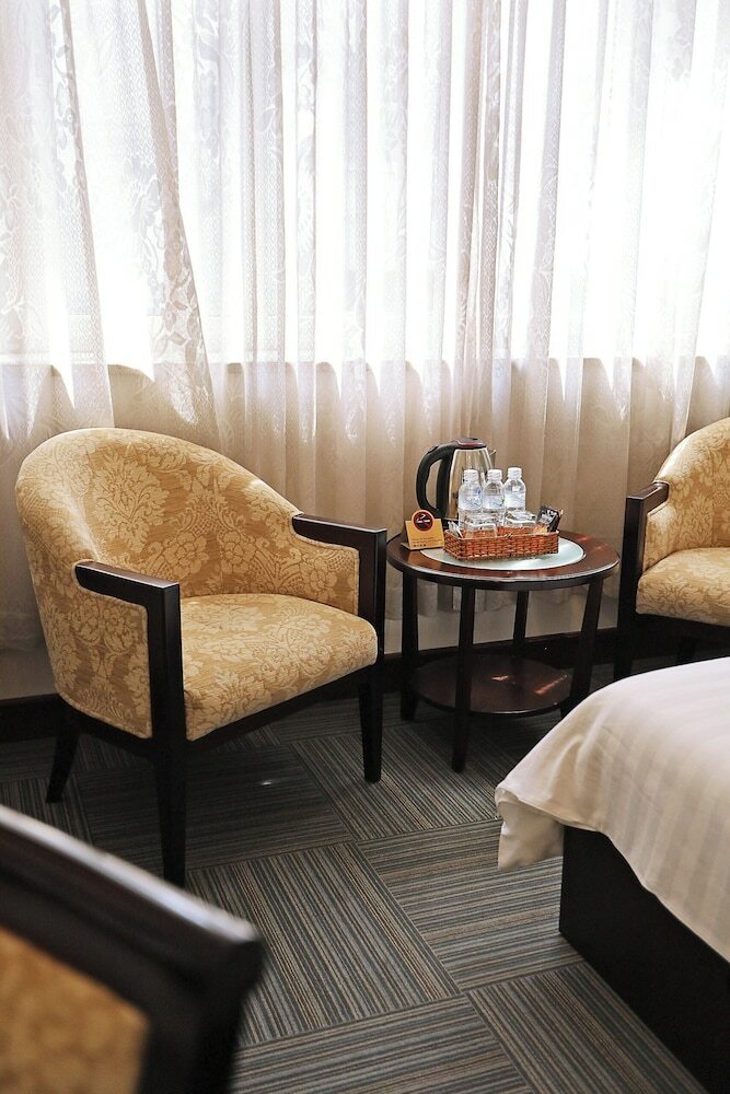 Dong Kinh A Hotel