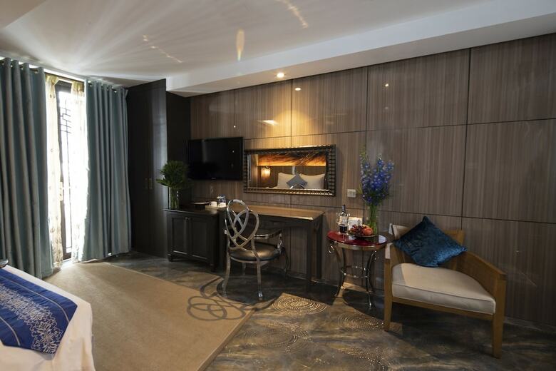 Hotel A & Em - Phan Boi Chau